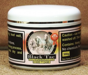 Black Tac Heel & Hoof Care 300g